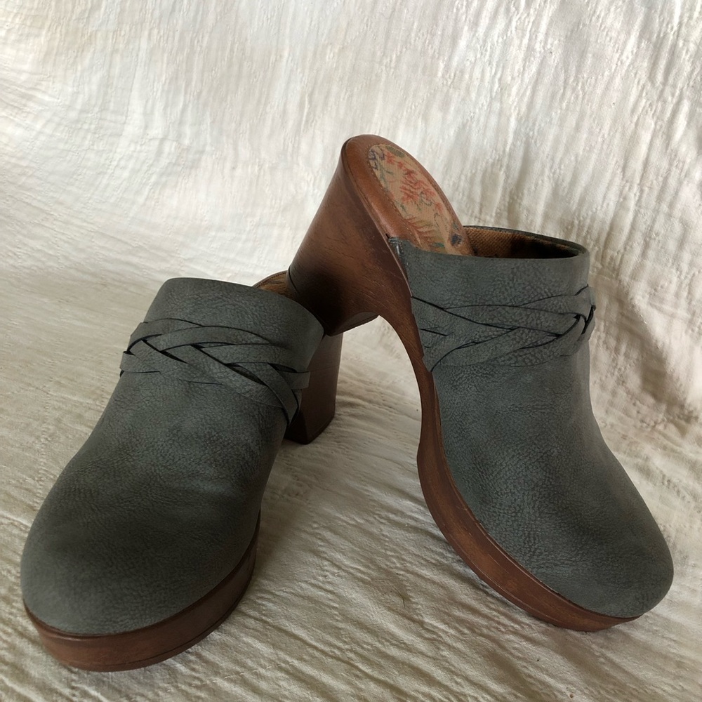 B.O.C. Women’s Clog